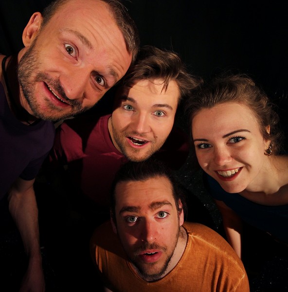 Improtheater Show Sommerpause