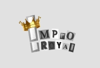 Kollage: Mit ausgeschnittenen, unterschiedlichen Buchstaben steht der Schriftzug Impro Royal. Das große I trägt eine goldene Krone.